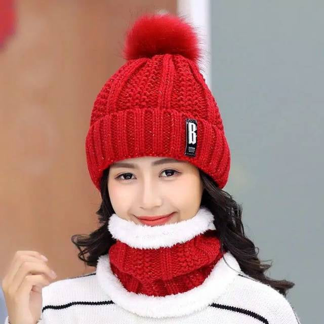 Knitted Beanie Pompom Scarf Set